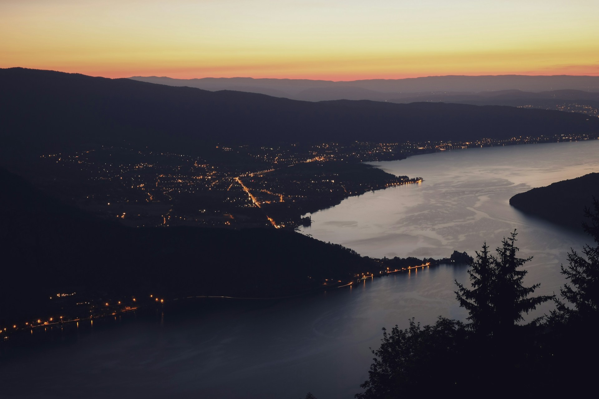 Annecy alpine lakes